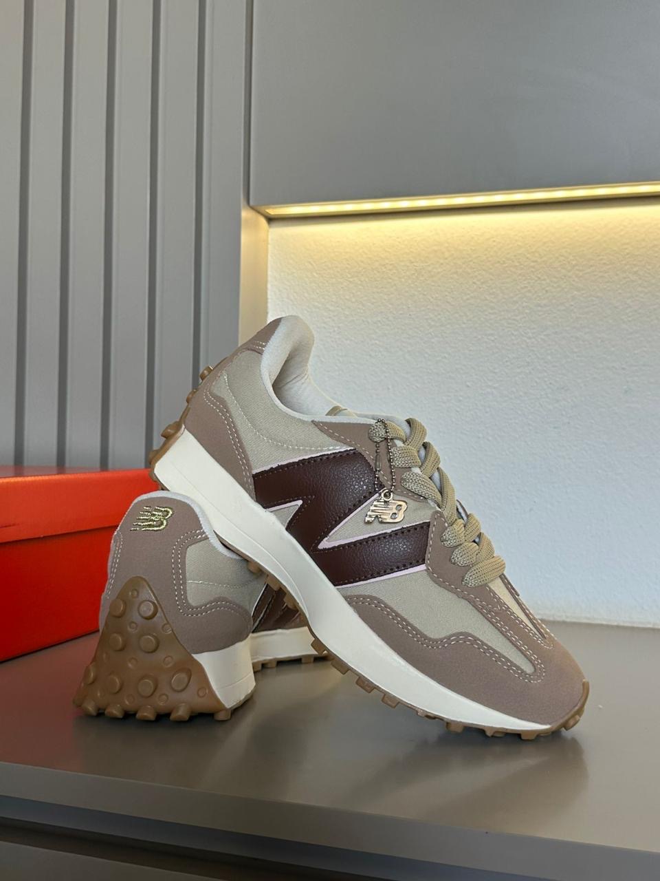 NB 237 Luxo marrom
